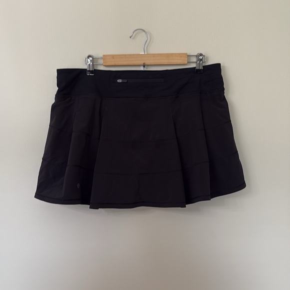 Black Athletic Skort - Picture 4 of 6